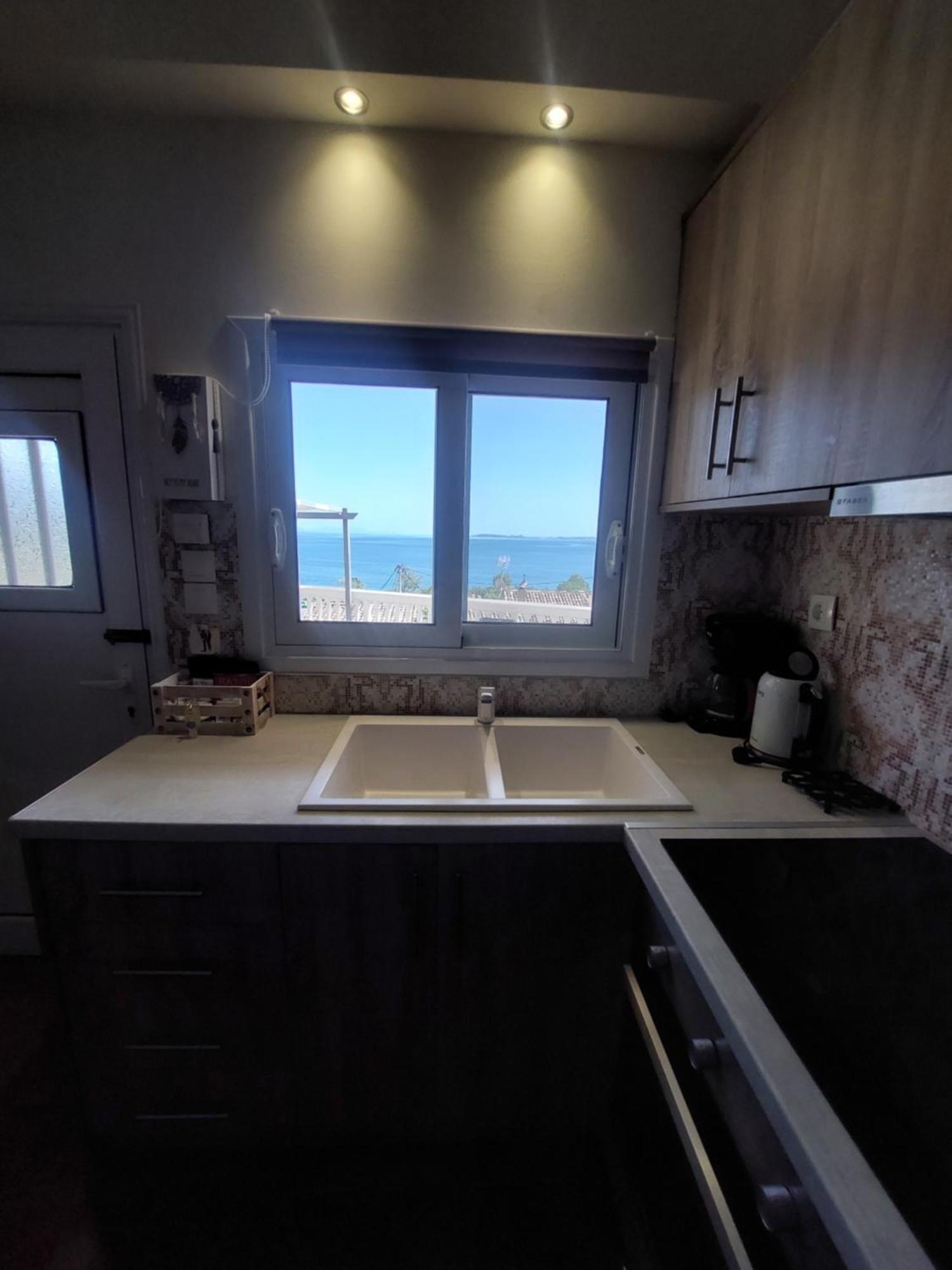 Nota Apt 'Vacation Near The Sea' 2 Barbati Exterior photo